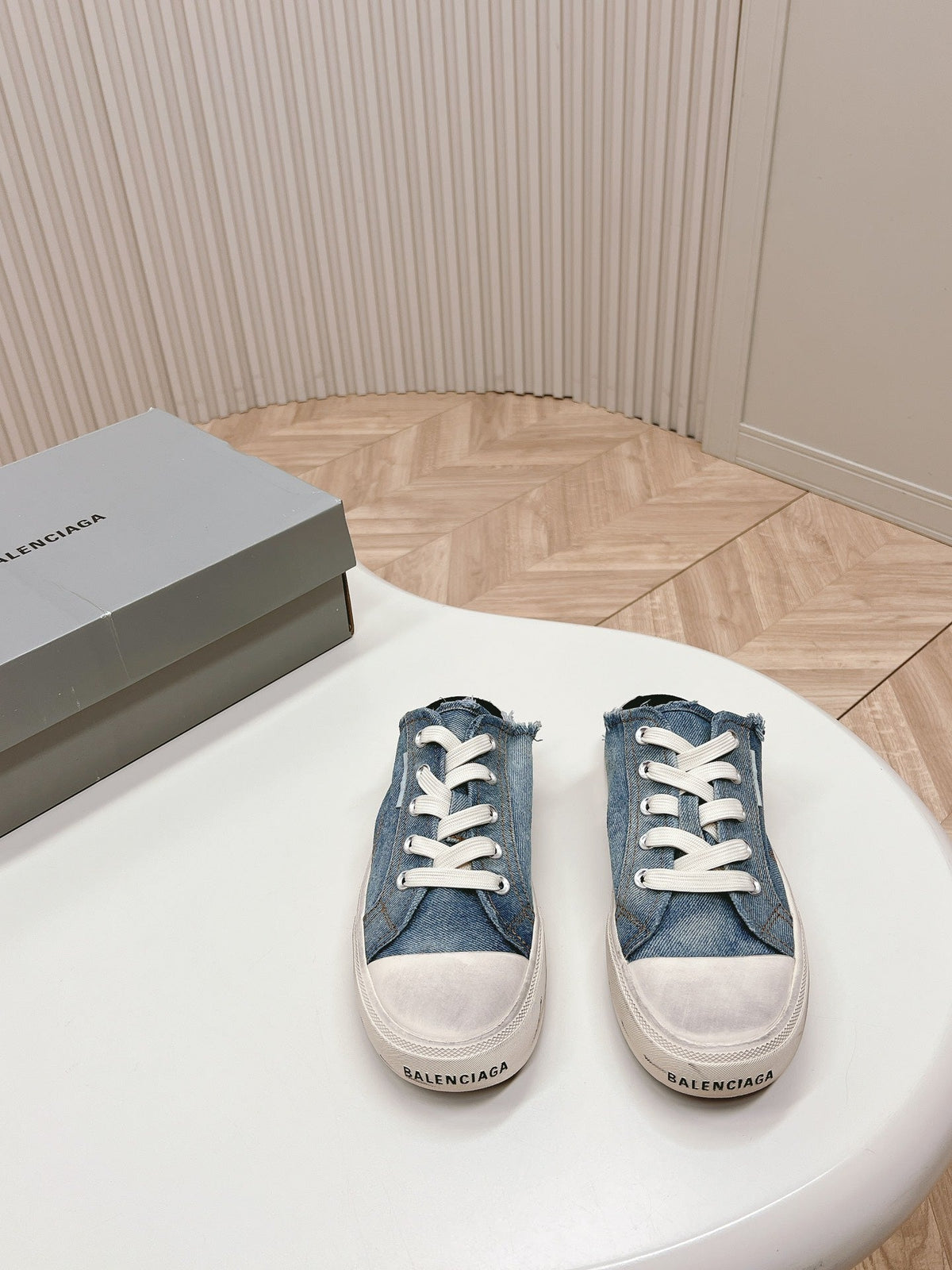 PARIS MULES IN BLUE DESTROYED DENIM AND RUBBER