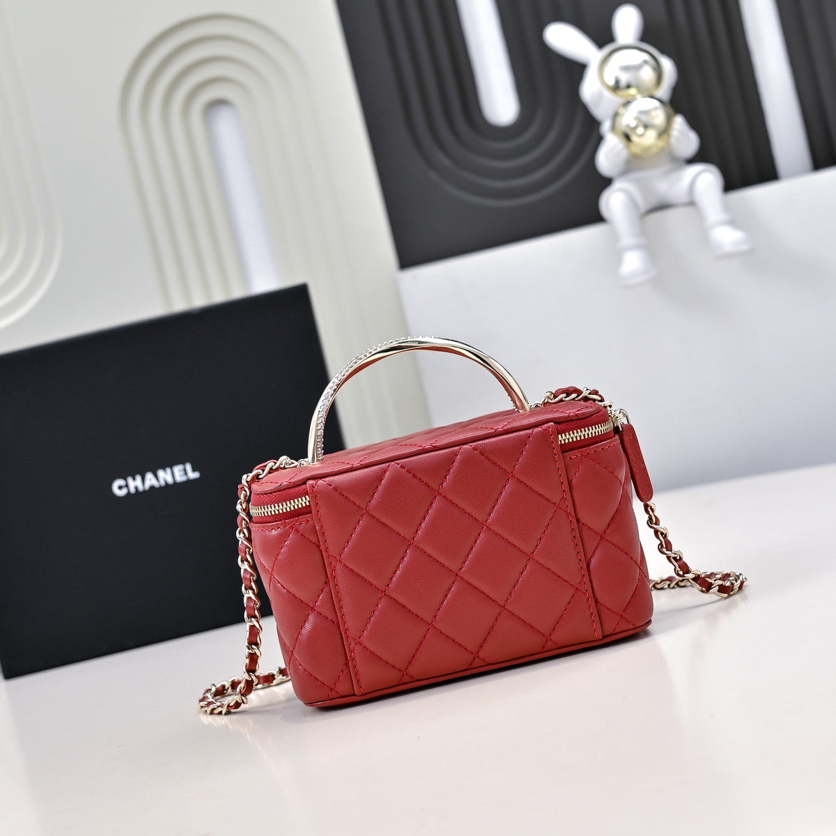 CC 24K Vanity Top Handle 17cm Red Lambskin Silver Hardware