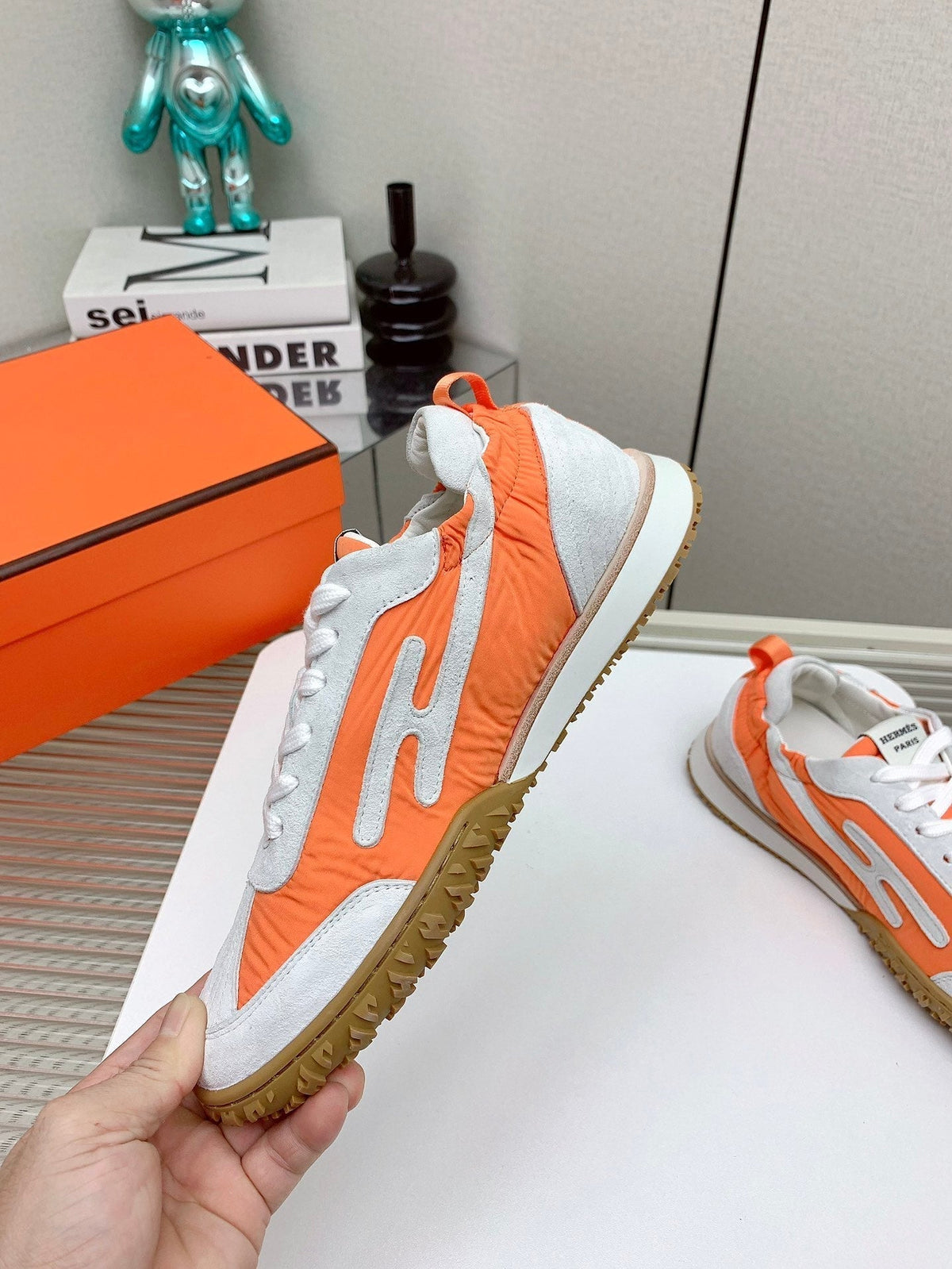 HM Jet Sneaker 20MM Orange Wind Cloth 106382