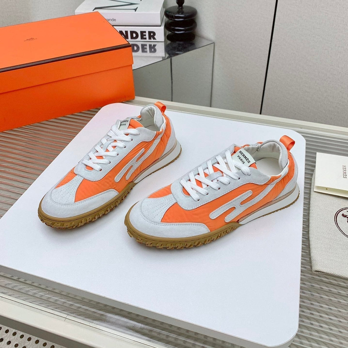 HM Jet Sneaker 20MM Orange Wind Cloth 106382