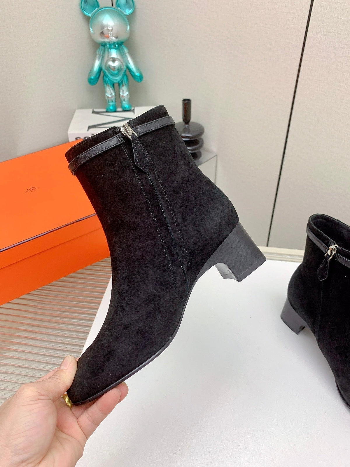 HM Imperial 50 Ankle Boot Black Suede  971342