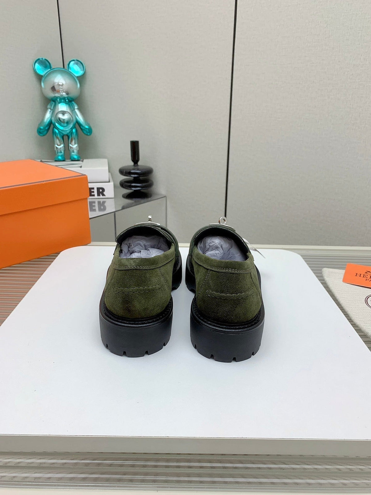 HM Icone Loafer Moss Green Suede 971403
