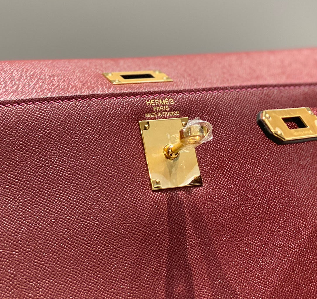 HM Kelly Elan 27cm Red Leather Ghw