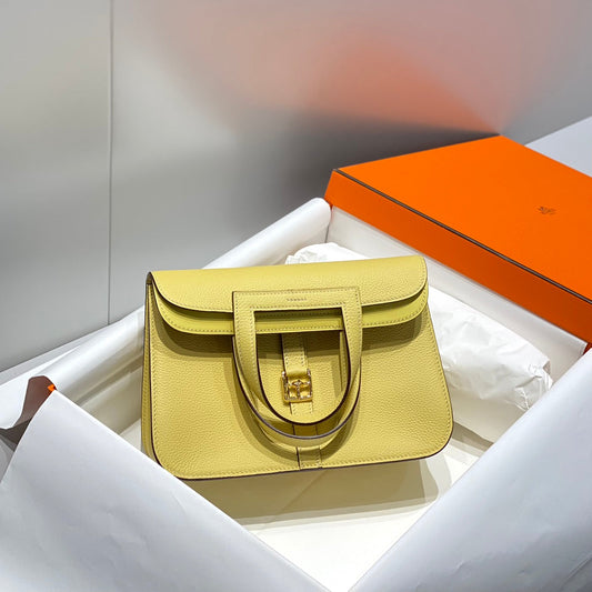 HALZAN 25 HANDLE BAG IN BUMBLEBEE YELLOW GRAINED CALFSKIN