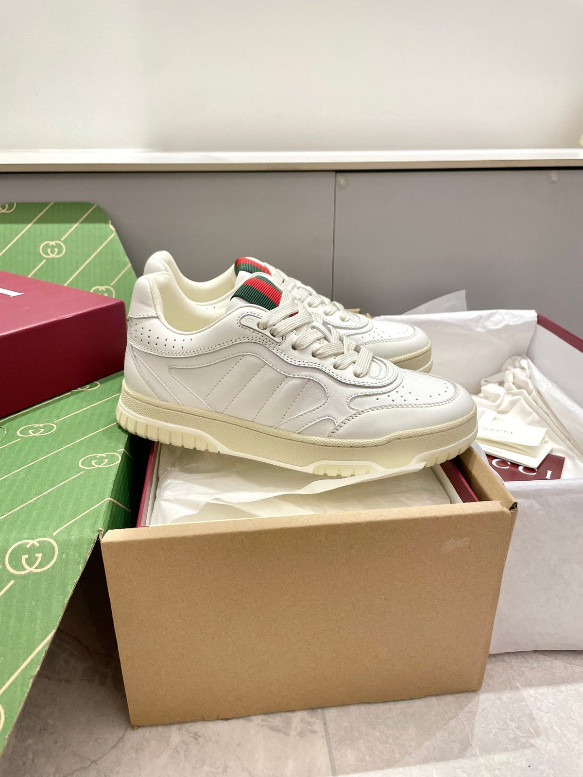 GG 26 Sneaker White Cowhide 632874