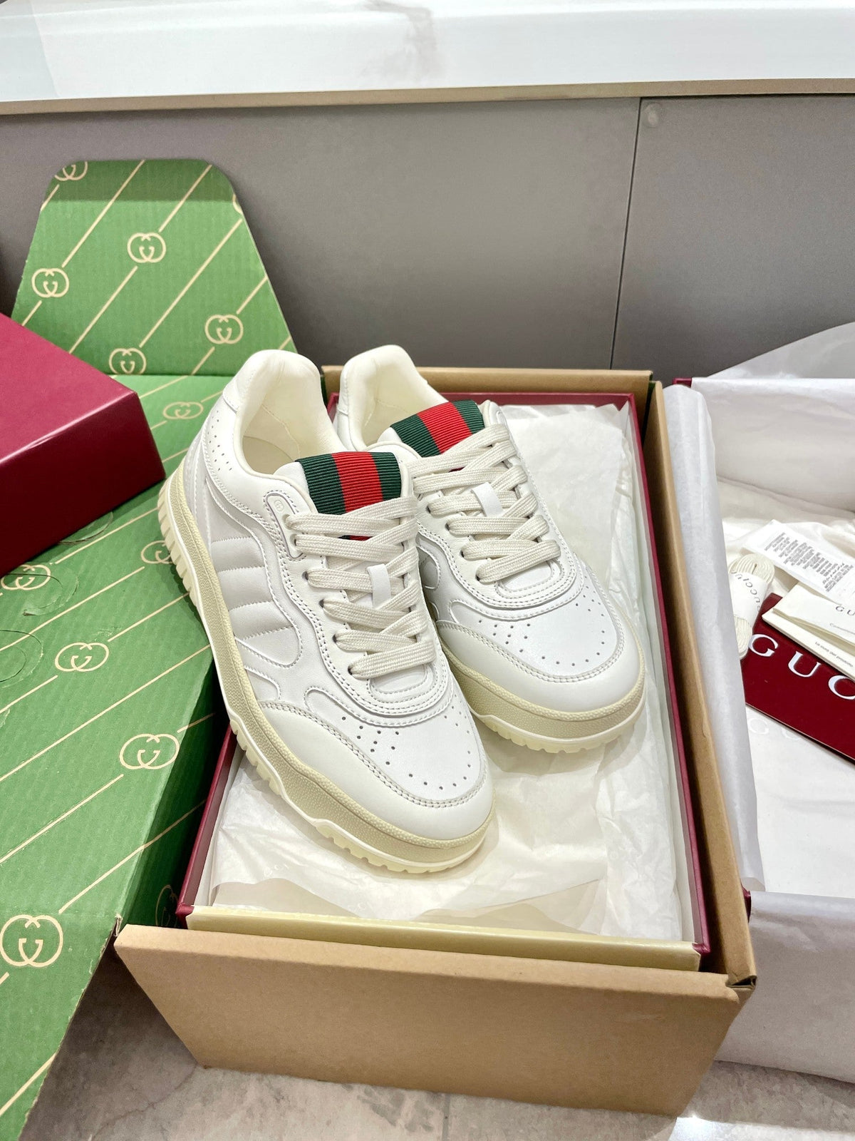 GG 26 Sneaker White Cowhide 632874