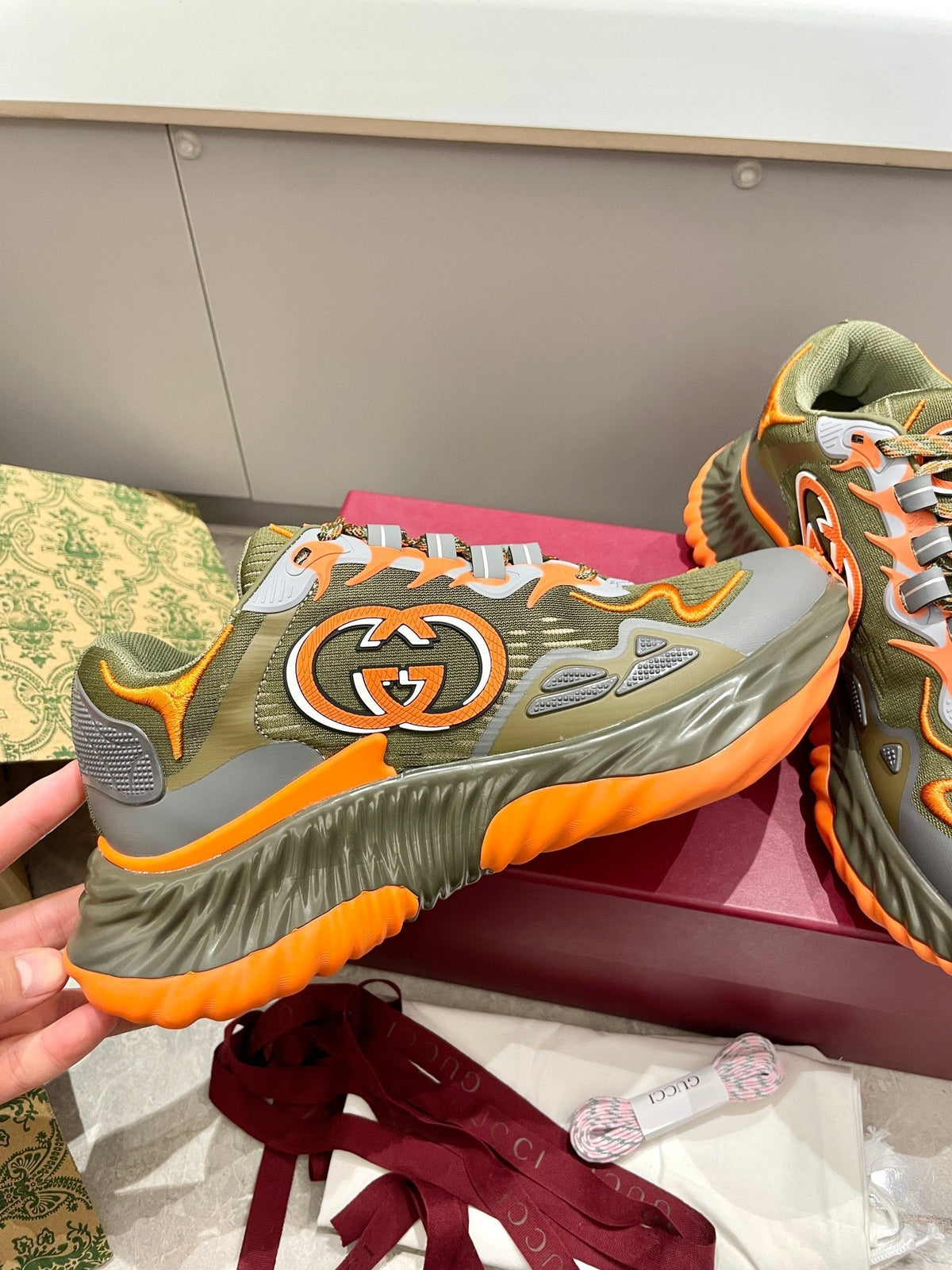 GG 26 Casual Sneakers Olive Green Orange Mesh Fabric 632855