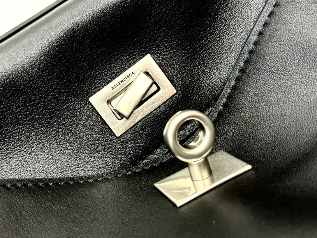 RODEO SMALL BAG 29 IN BLACK SMOOTH CALFSKIN SILVER HARDWARE
