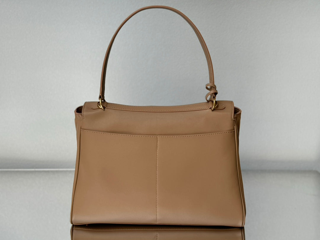 RODEO MEDIUM BAG 35 IN CAMEL BEIGE SMOOTH CALFSKIN GOLD HARDWARE