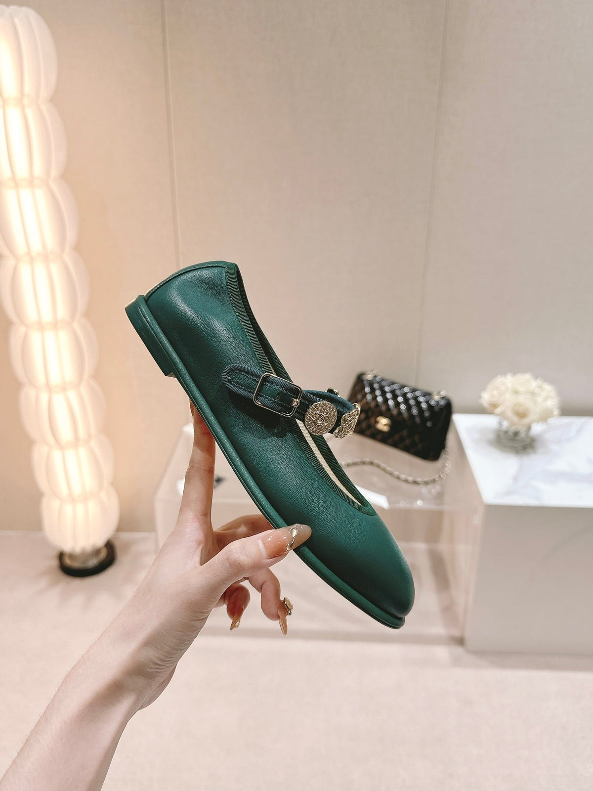 CC MARY JANES GREEN CALFSKIN LIGHT GOLD METALIC