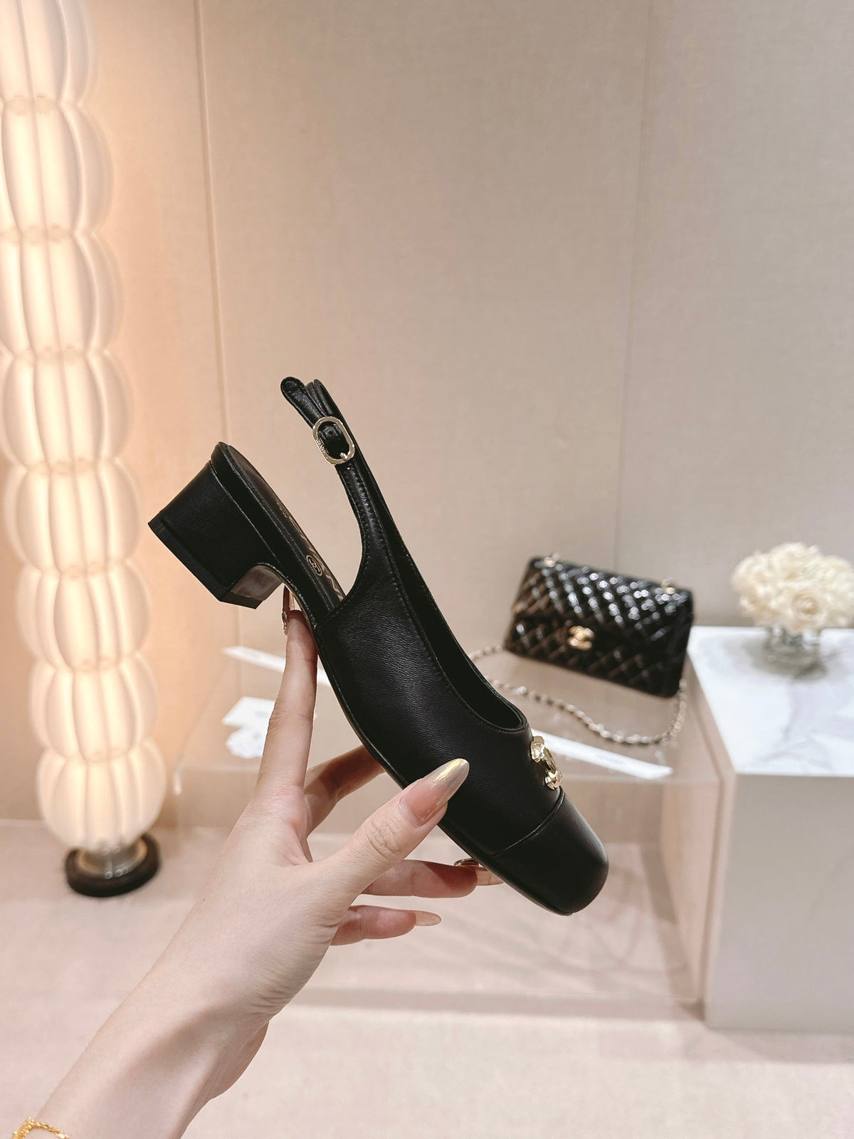 CC 2024 SLINGBACKS 40MM BLACK LAMBSKIN