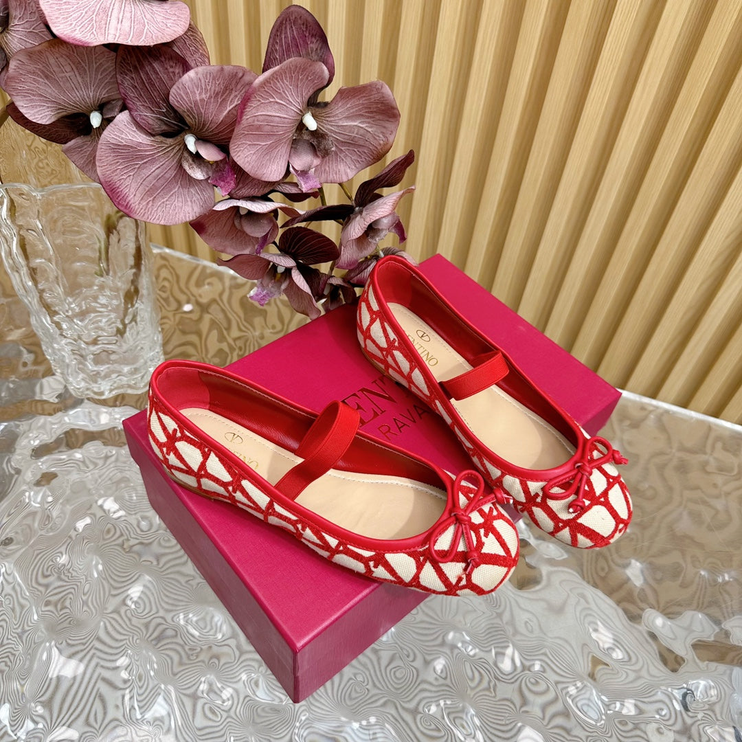 Ballerina In Toile Iconographe 20mm In Red Mix Beige Cotton Canvas And Lambskin 102832