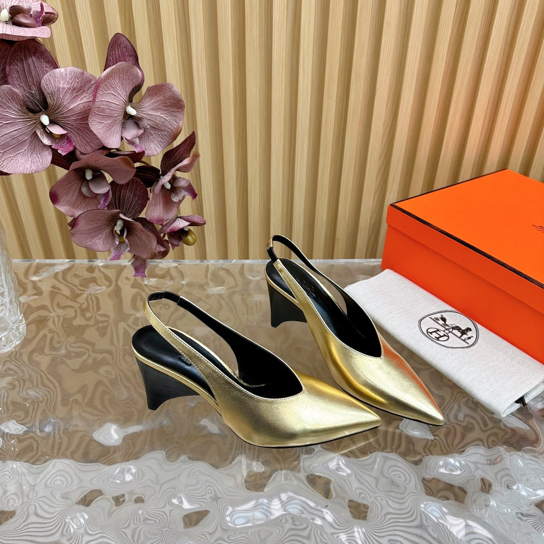 HM Intime 75 Pump Gold Lambskin 957089