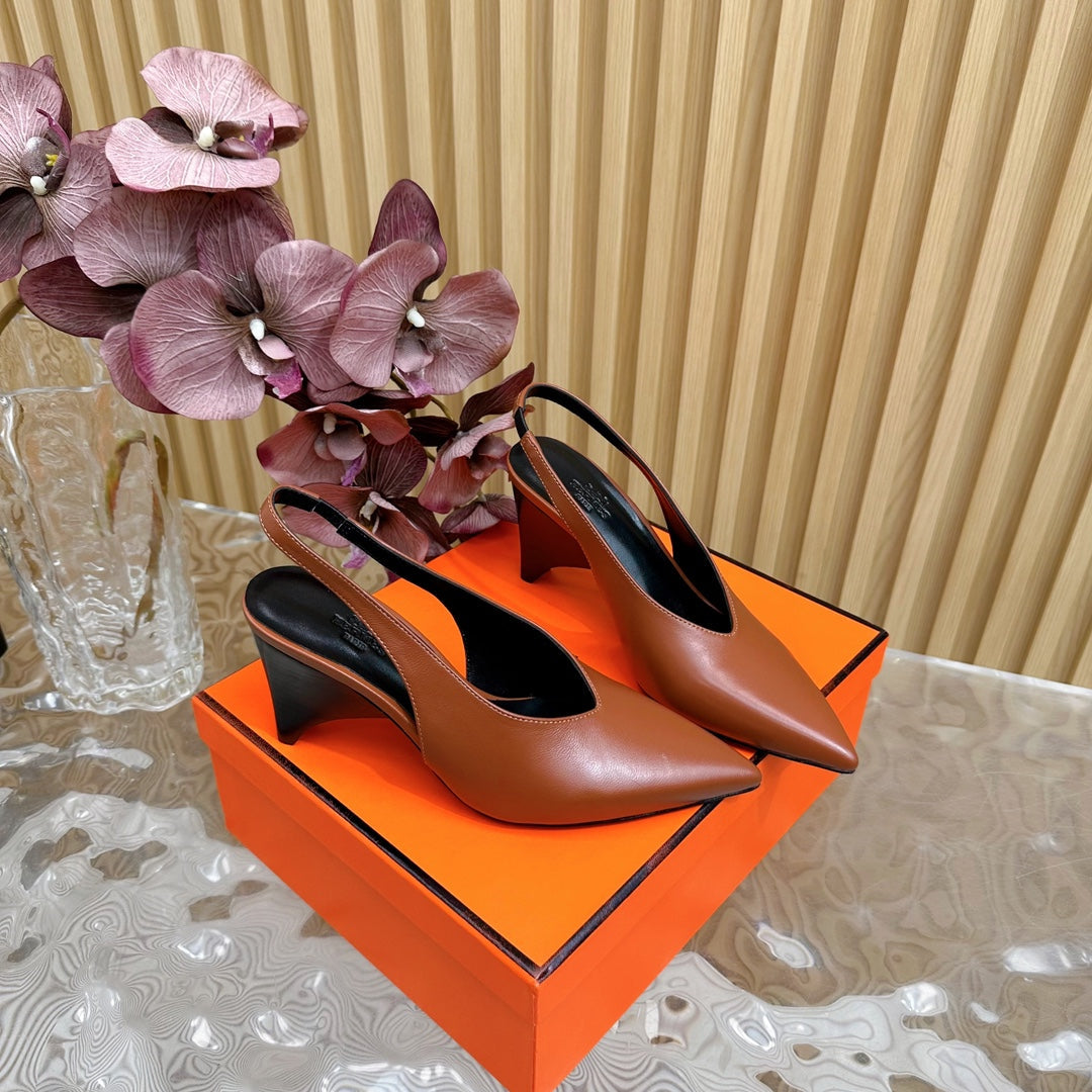 HM Intime 75 Pump Caramel Lambskin 957091