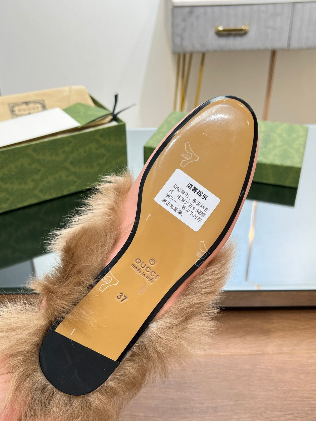 HORSEBIT MULE IN LIGHT PINK CALFSKIN AND LAMB WOOL LINING