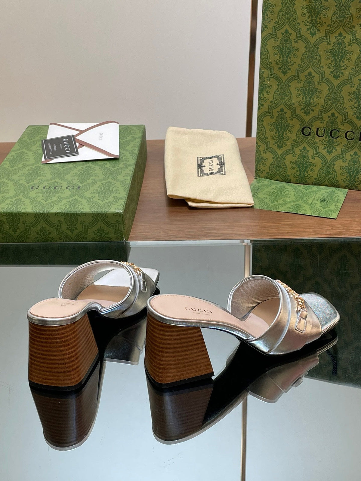 GG SIGNORIA SLIDE SANDAL SILVER DENIM
