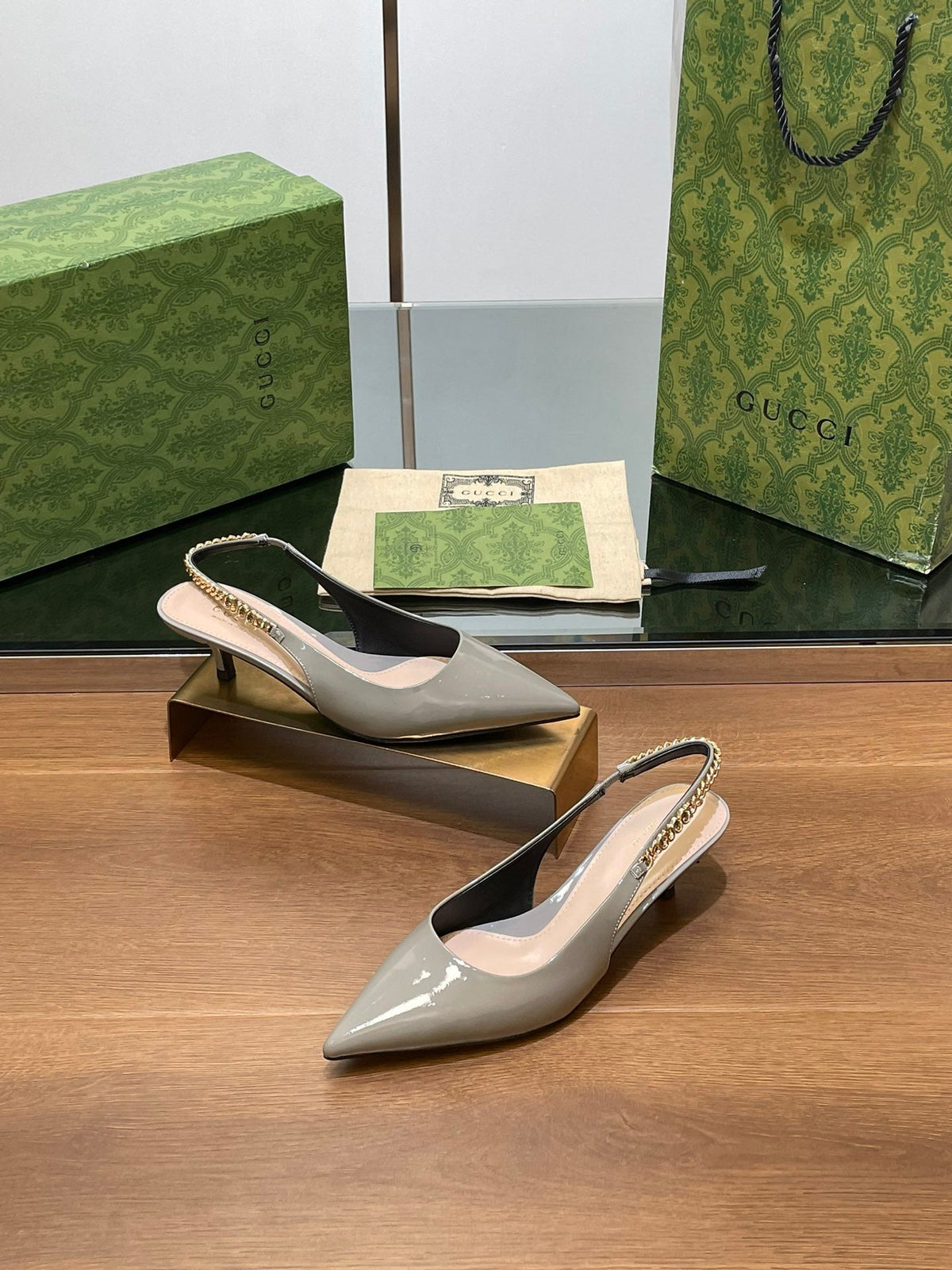 GG HIGH SLINGBACK 4.5 CM IN DOVE GREY GLOSSY CALFSKIN