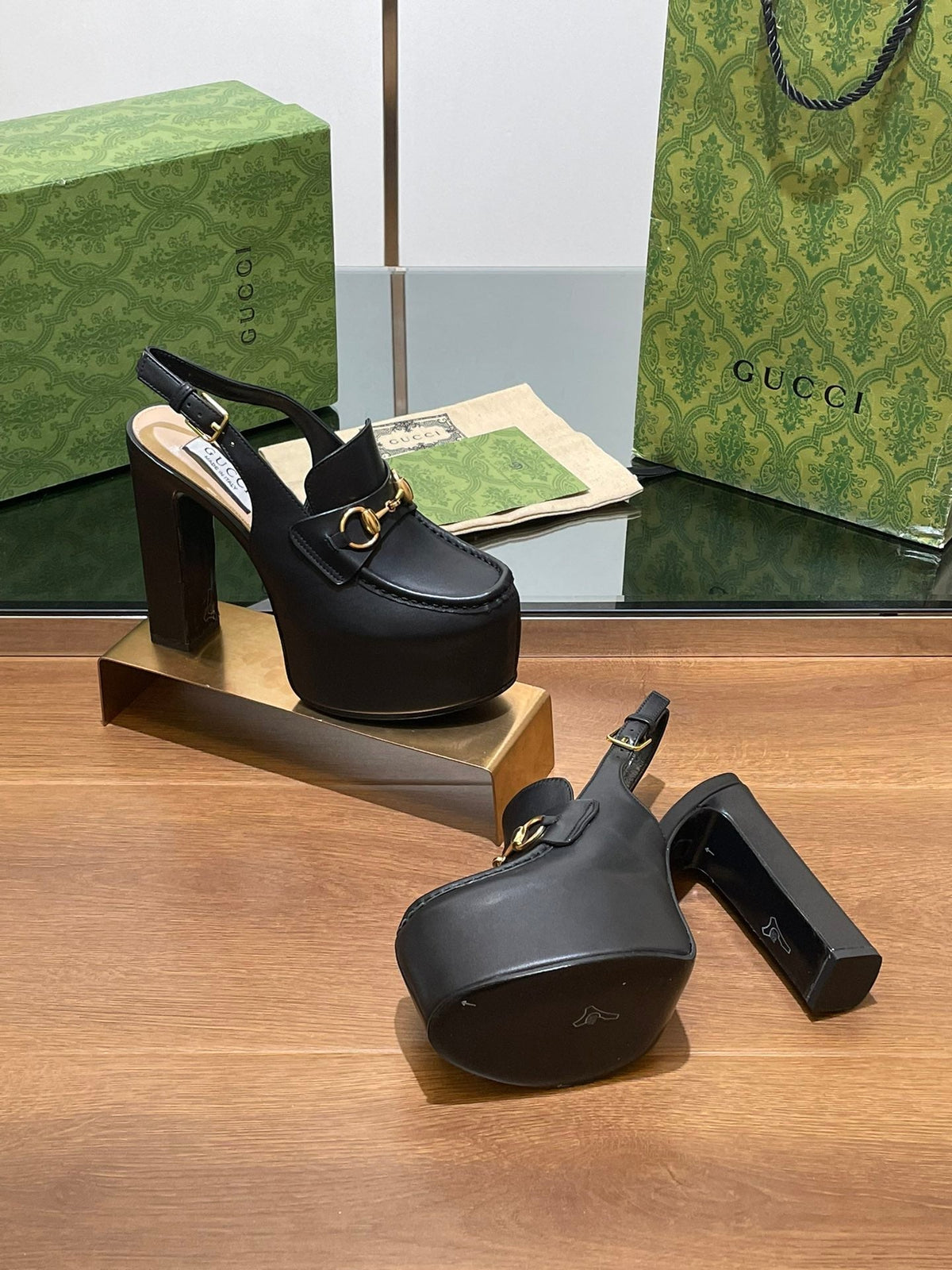 GG WOMEN'S HORSEBIT PLATFORM SLINGBACK IN BLACK CALFSKIN