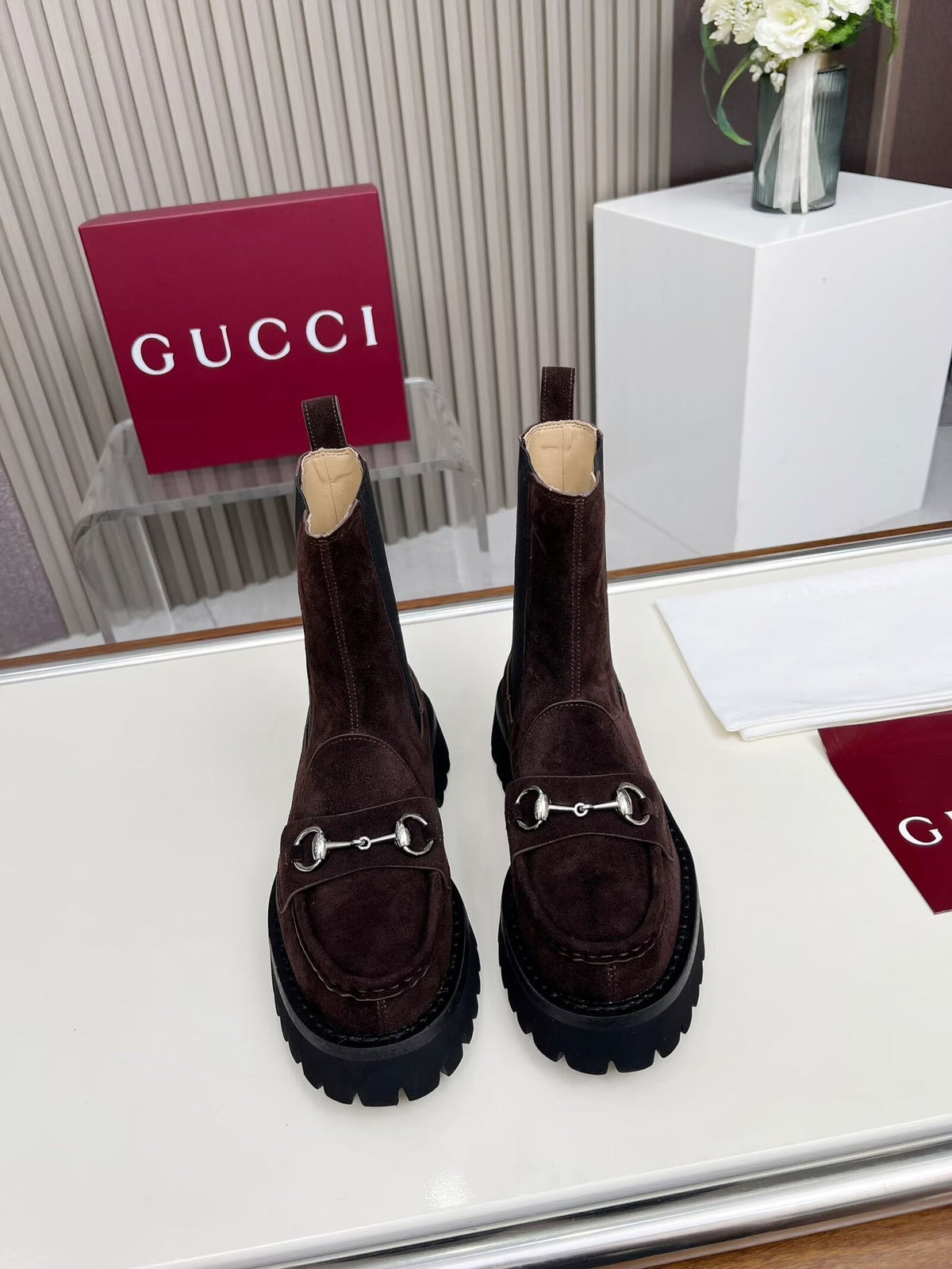 Gucci Ankle Boot with Horsebit Dark Burgundy Suede 476794