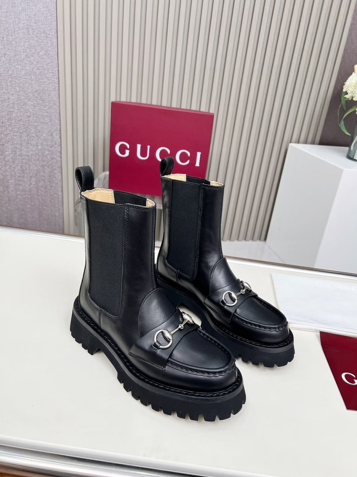 Gucci Ankle Boot with Horsebit Black Cowhide 476793