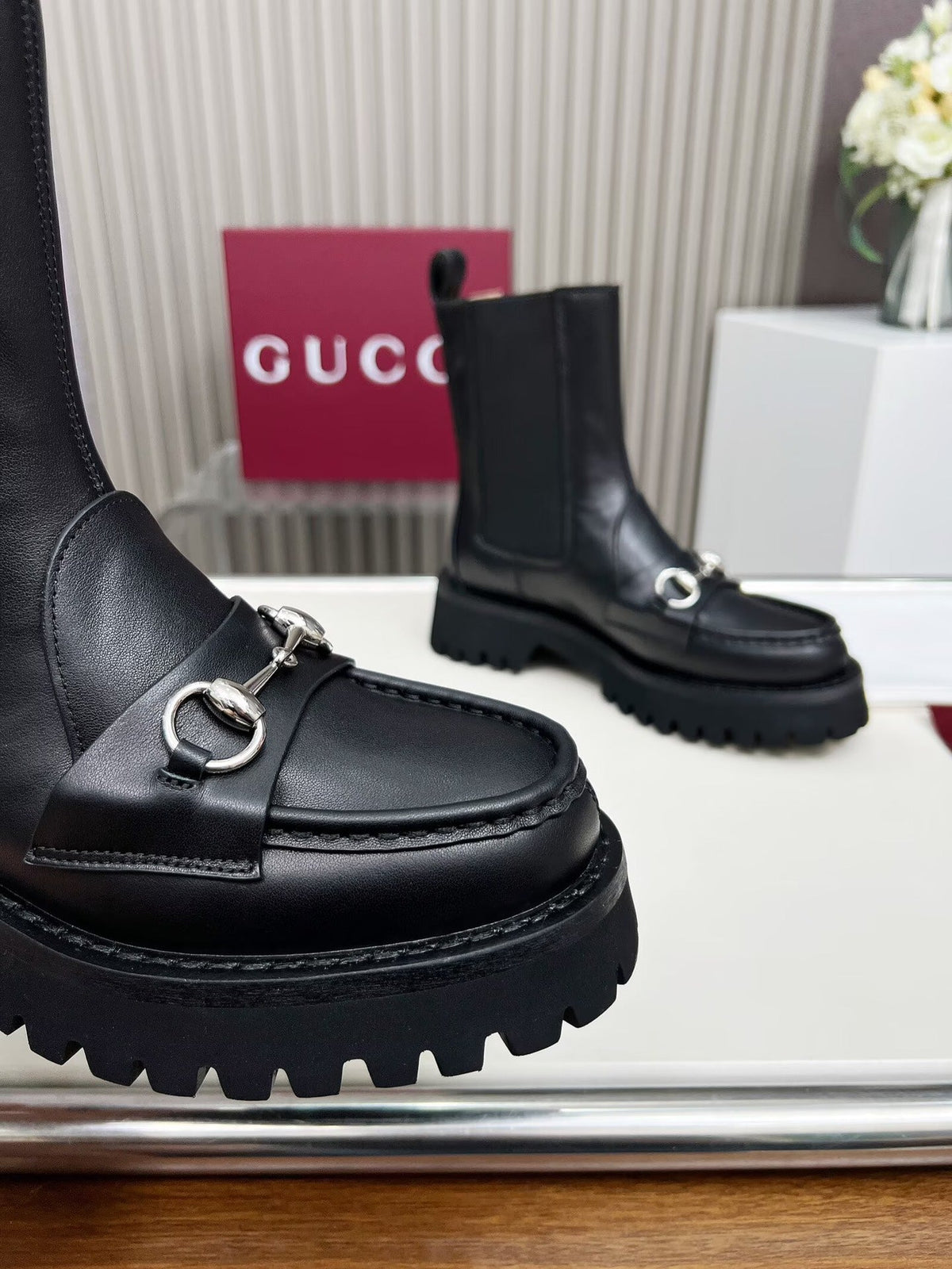 Gucci Ankle Boot with Horsebit Black Cowhide 476793