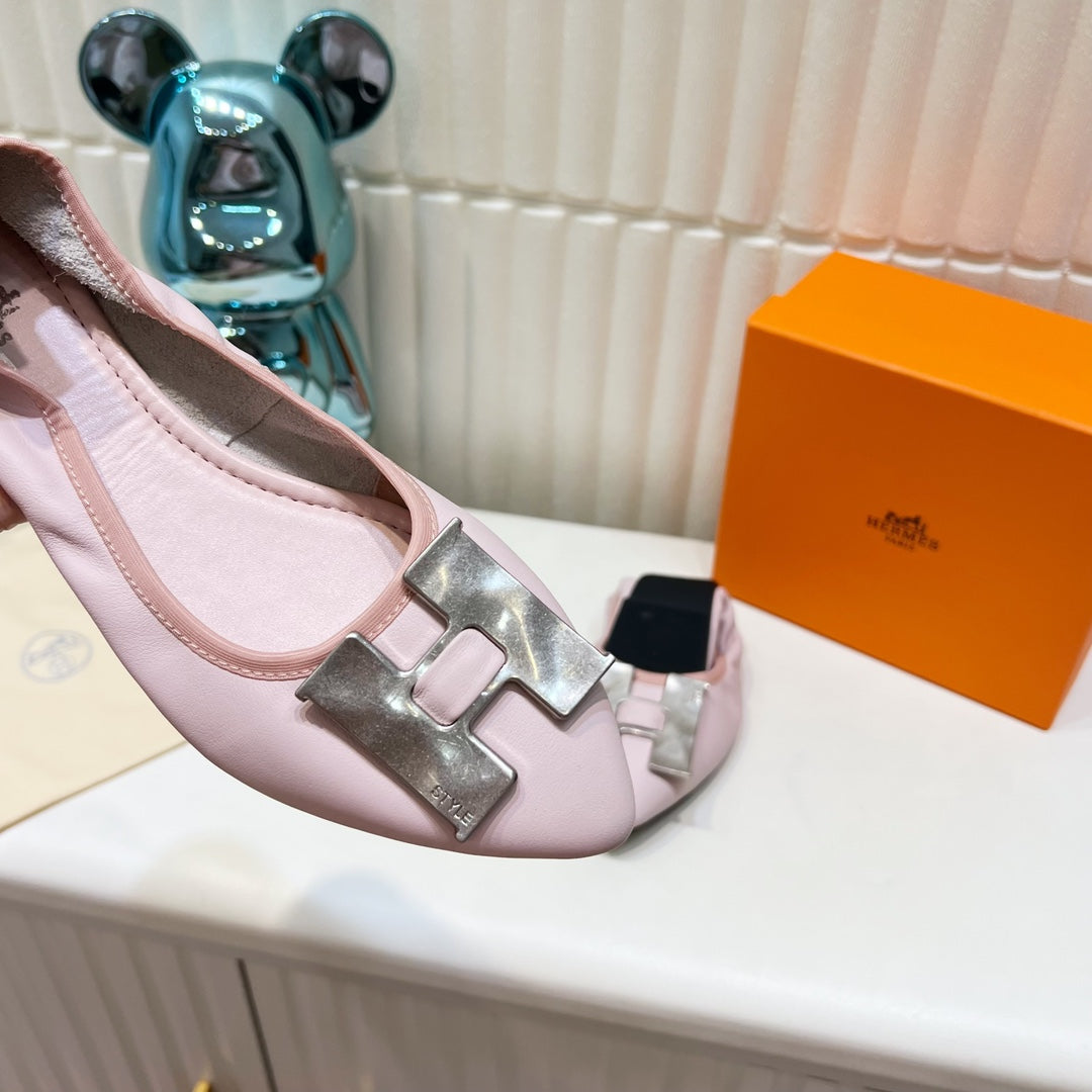H-BUCKLE BALLLET FLAT LIGHT PINK CALFSKIN