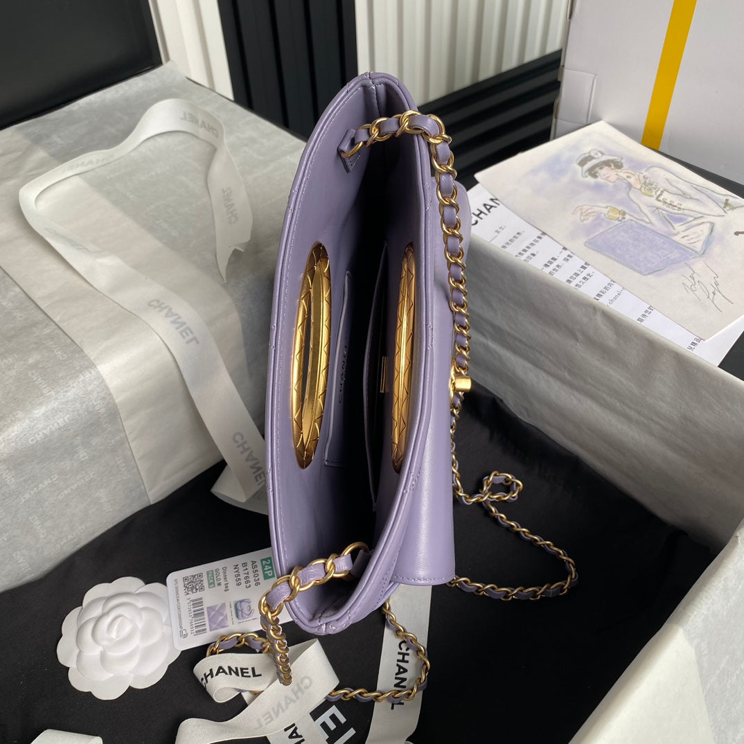 CC 24b Cluth 25cm Violet Lambskin