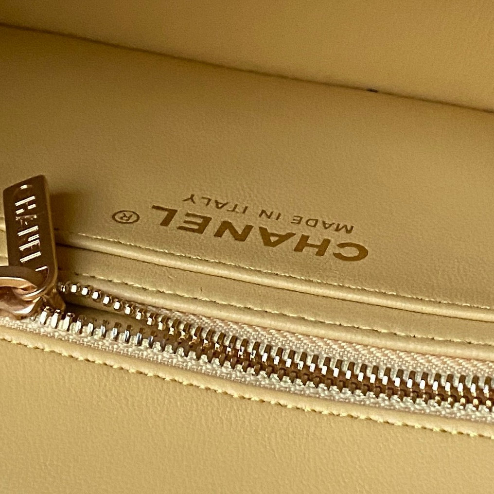 Chanel 25 Rectangular Pearl Crush Bag 20cm Yellow Lambskin 324811