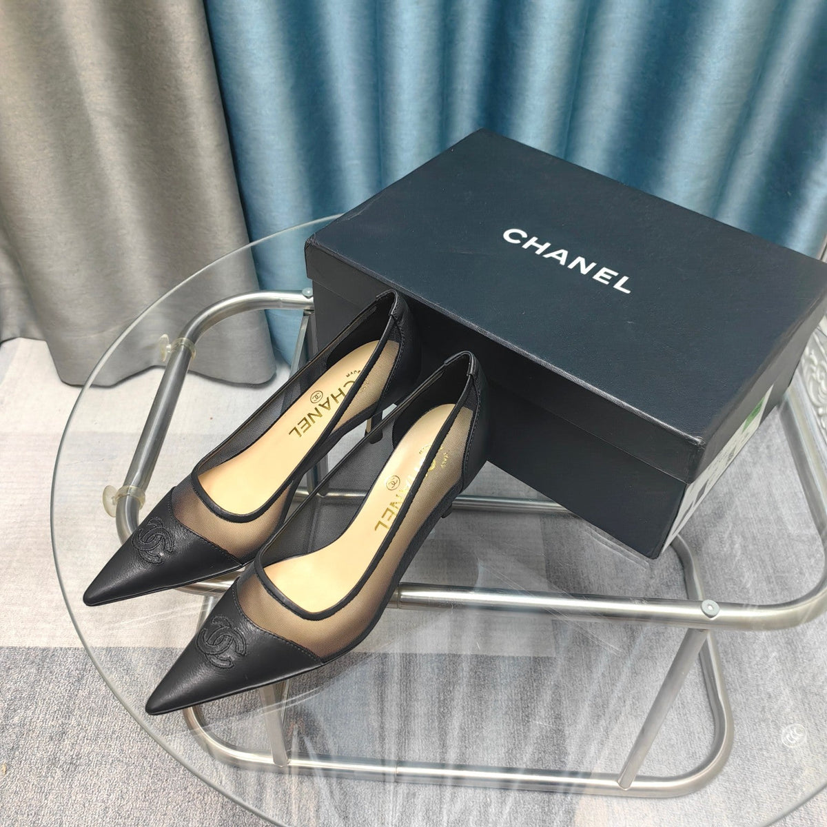 CC Pumps 50 Black Mesh Leather Pointed Toe