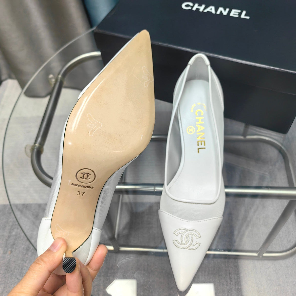 CC Pumps 50 White Mesh Leather Pointed Toe