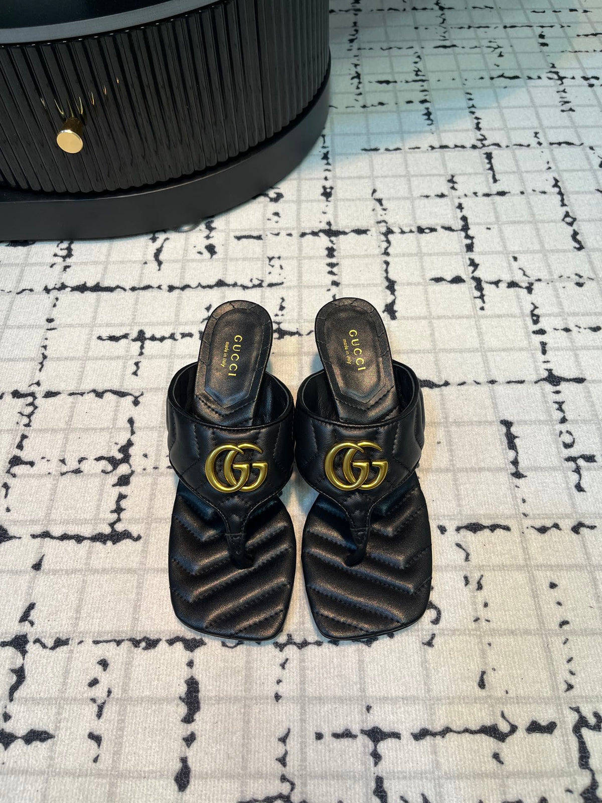 GG THONG SANDALS 55 BLACK CALKSKIN