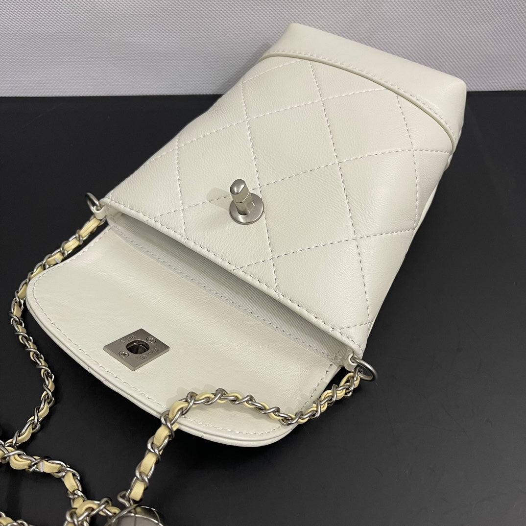 CC Phone Holder Bag 17cm Ivory Lambskin