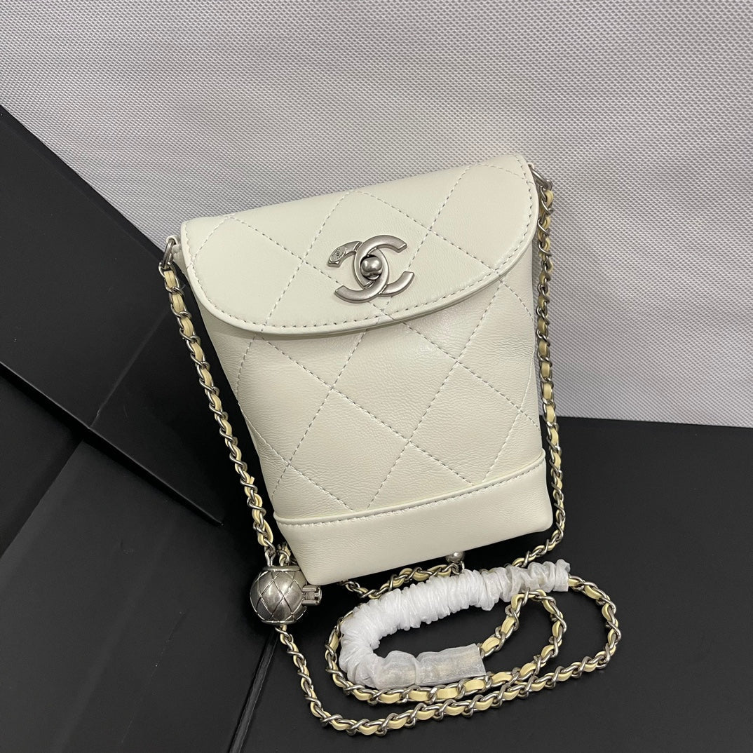 CC Phone Holder Bag 17cm Ivory Lambskin