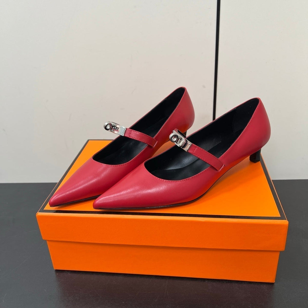 HM 25C Kiara 40 Pump Red Calfskin 210274