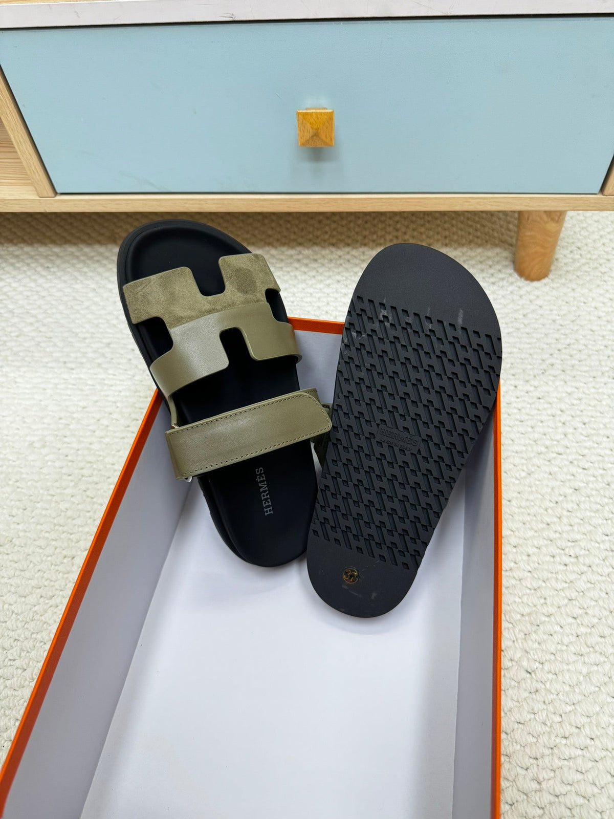 HM Chypre Sandal In Grey Green Cowhide And Suede  968868