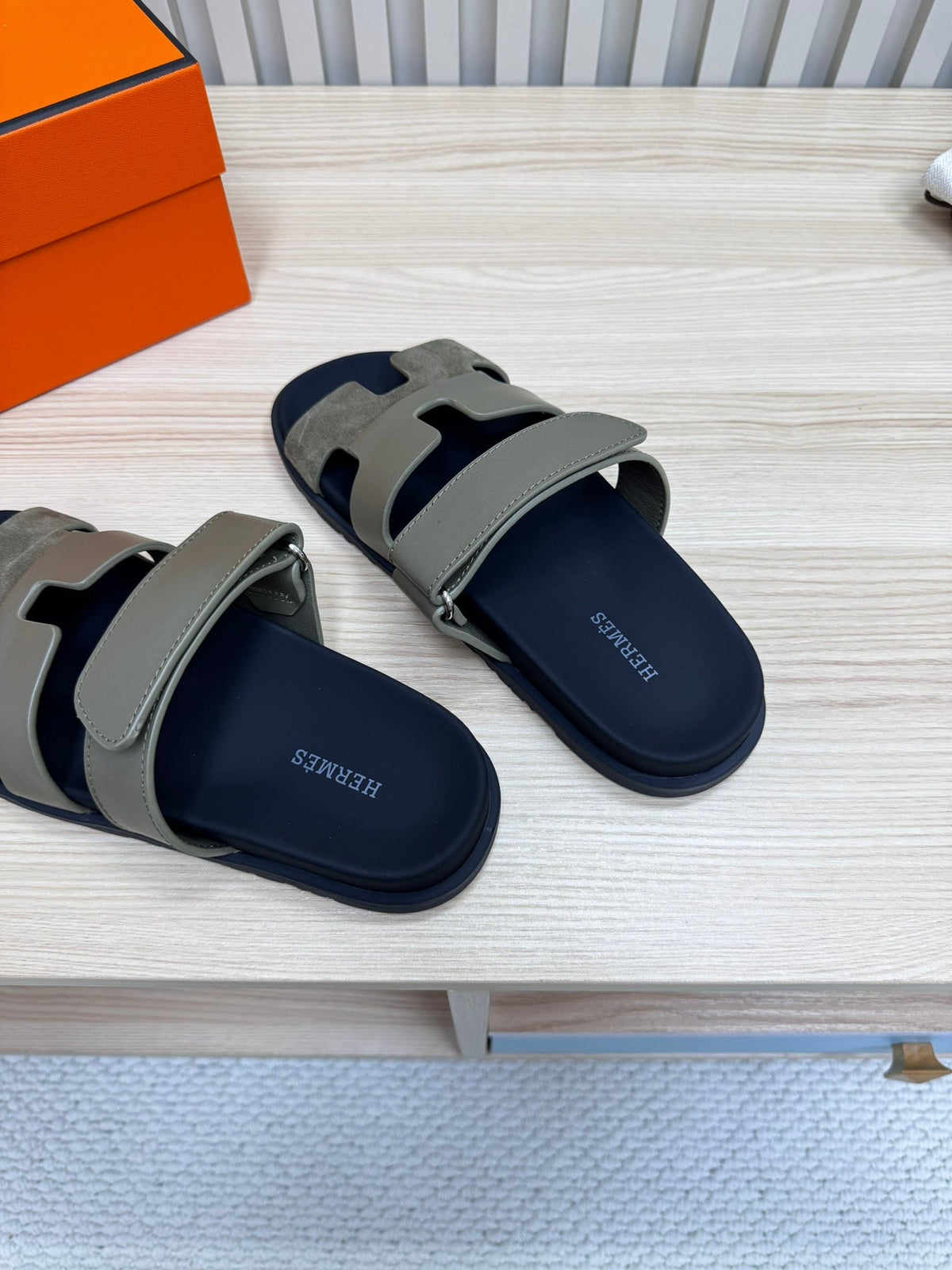 HM Chypre Sandal In Grey Green Cowhide And Suede  968868