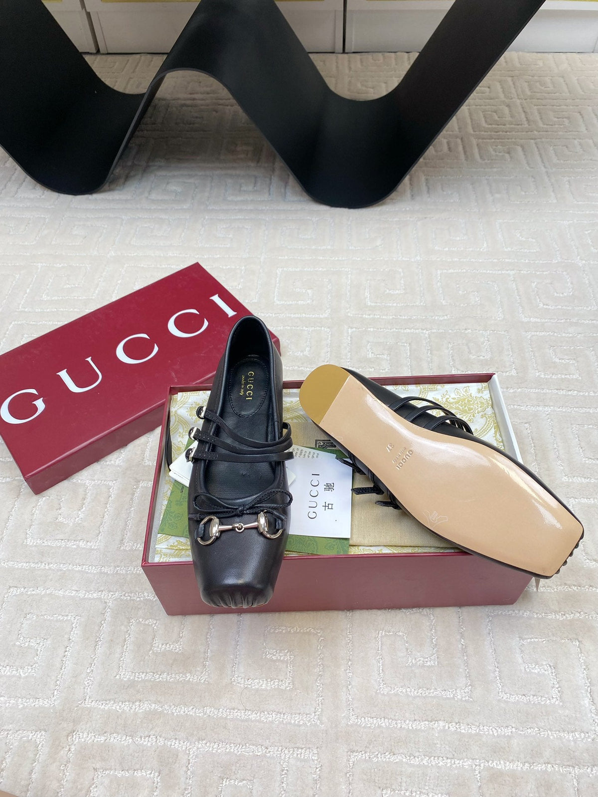 GG BALLET FLAT BLACK HORIZONTAL STRAPS LAMBSKIN