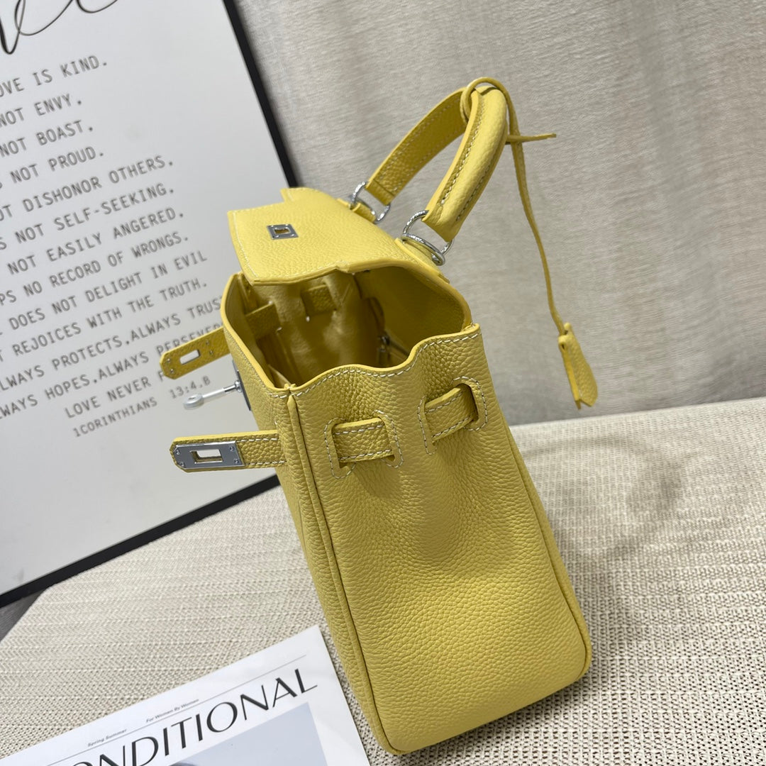 HM Kelly 25cm Lime Togo Leather Silver Hardware