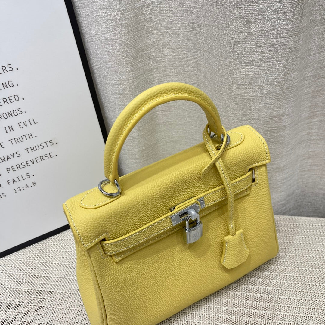 HM Kelly 25cm Lime Togo Leather Silver Hardware