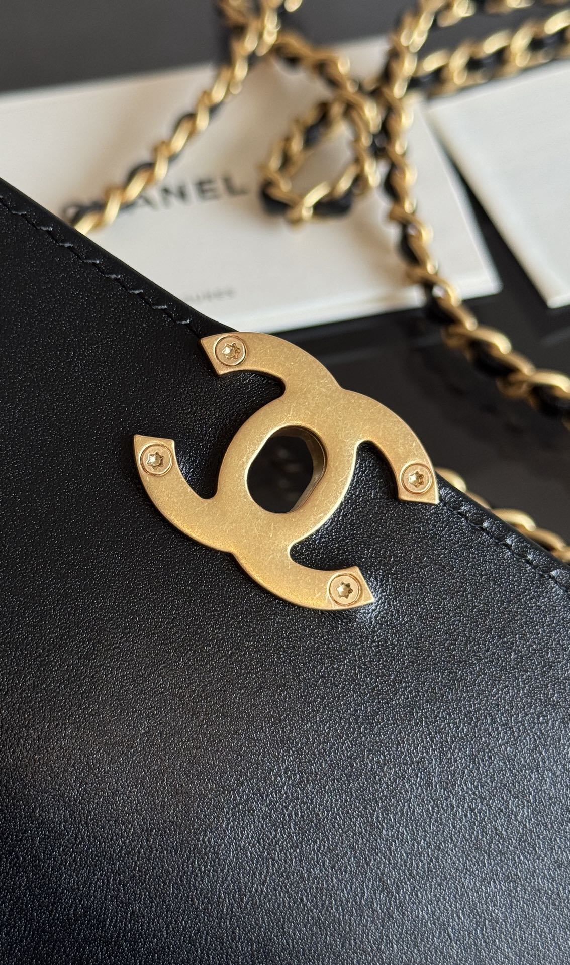 Mini Flap 19cm Black Lambskin Gold Hardware