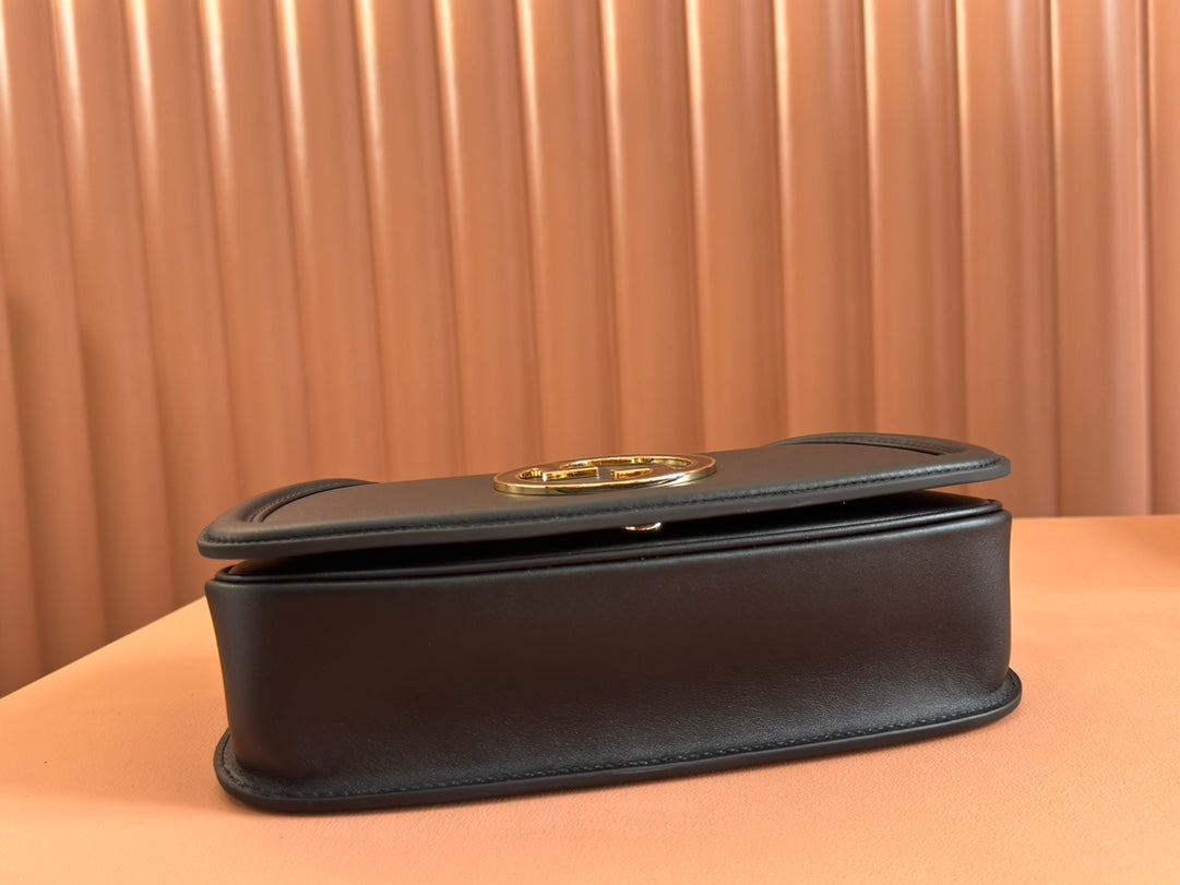 Gucci Blondie Small Shoulder Bag 26 Black Calfskin 272179