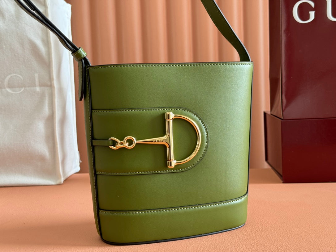 Gucci 73 Mini Bucket Bag Green Smooth Leather 244430