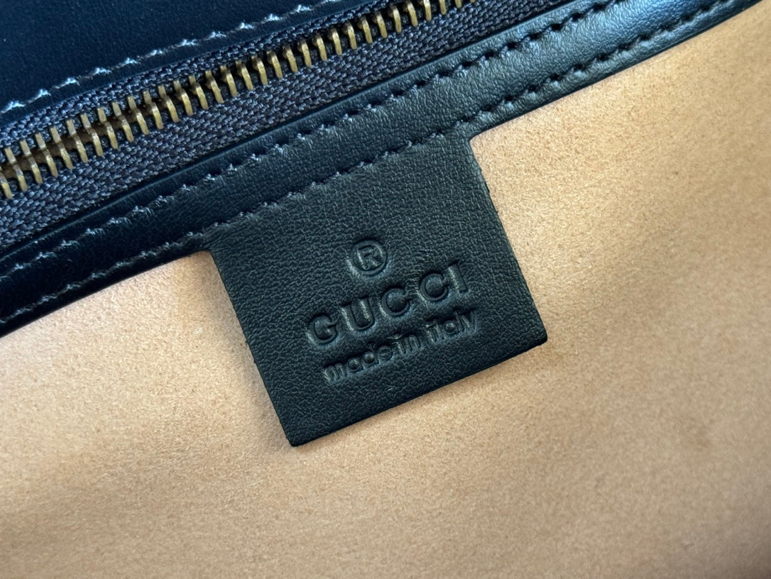 Gucci GG Marmont 31 Bag Black Calfskin 248223