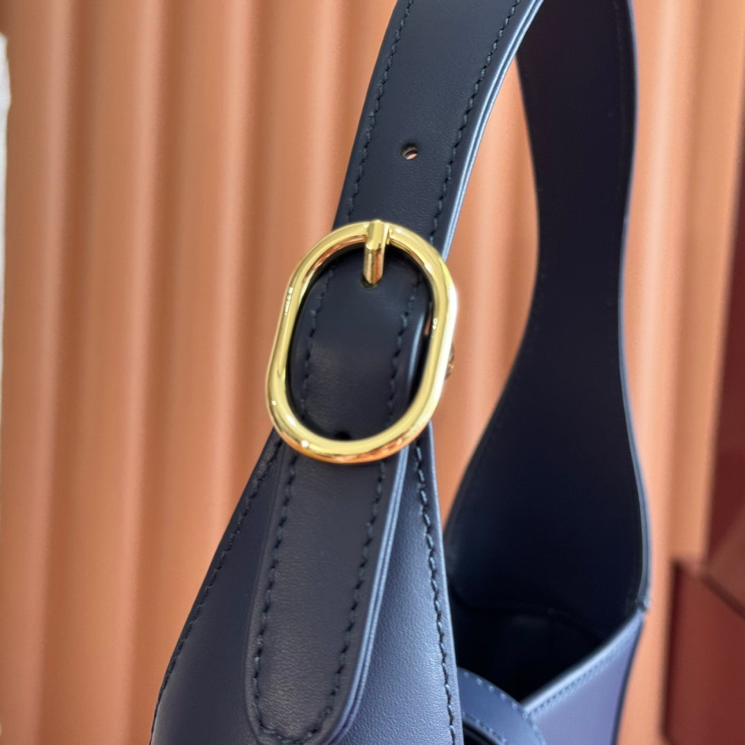 Gucci Jackie Bag Blue Leather 255029
