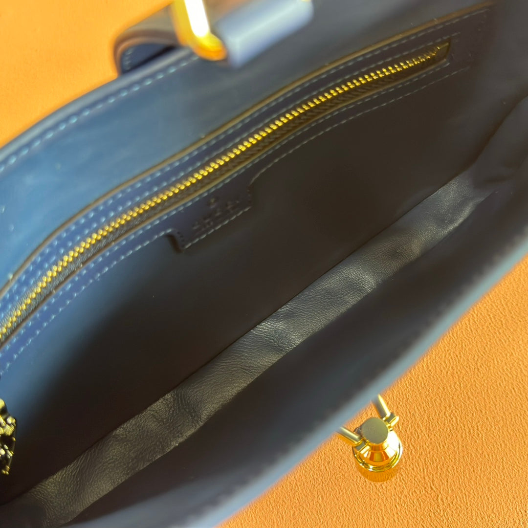 Gucci Jackie Bag Blue Leather 255029