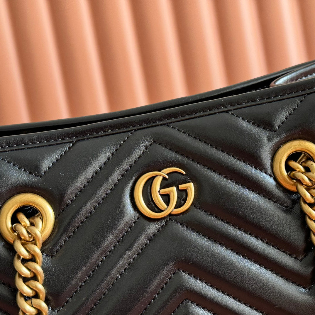 GG Marmont Matelasse Tote Black Leather 271805