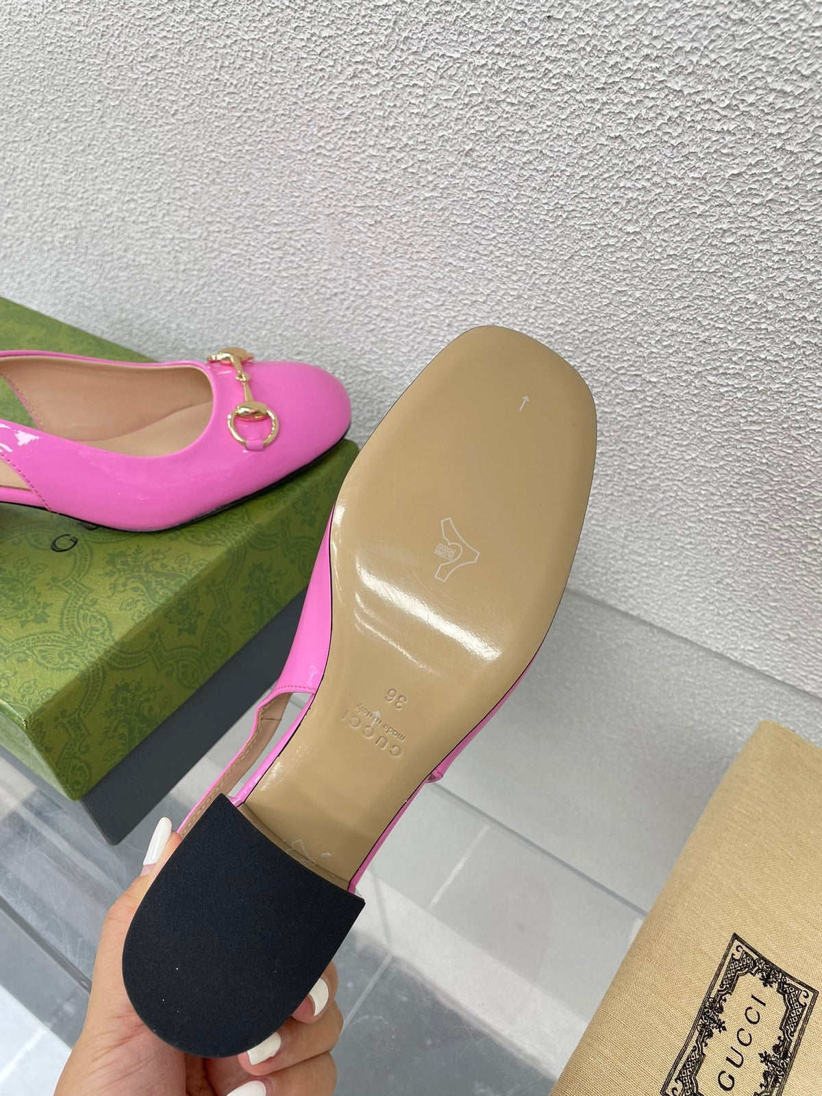 GG WOMEN'S HORSEBIT SLINGBACK IN FUSCIA PINK CALFSKIN WITH RHINSTONES