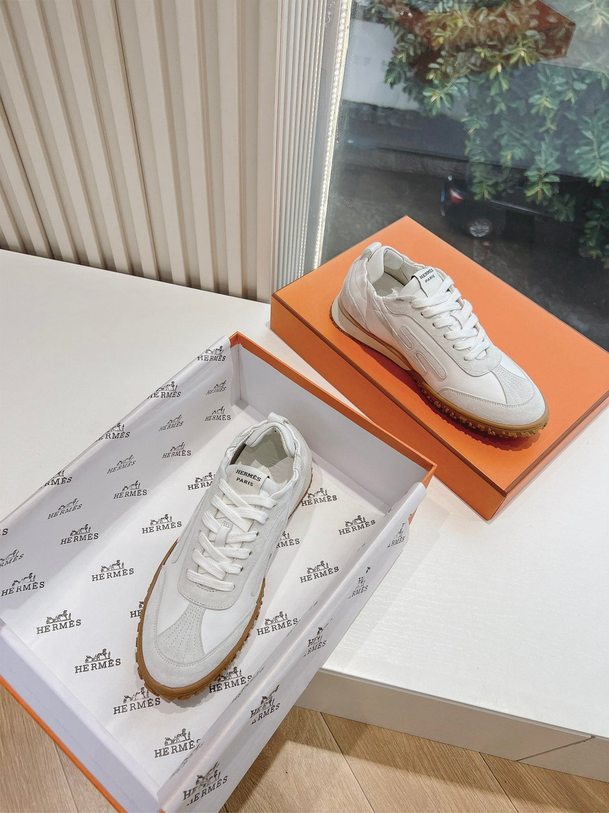 HM JET SNEAKER WHITE CALFSKIN