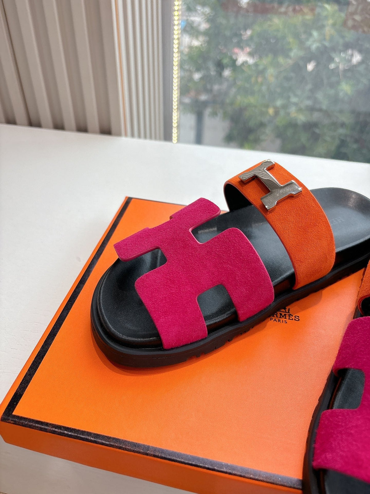HM 25 Chypre Sandal Orange Red Suede Calfskin Silver H