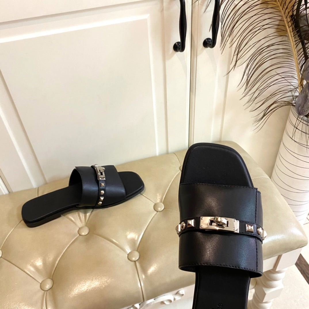 HM Giulia Sandal Black Calfskin